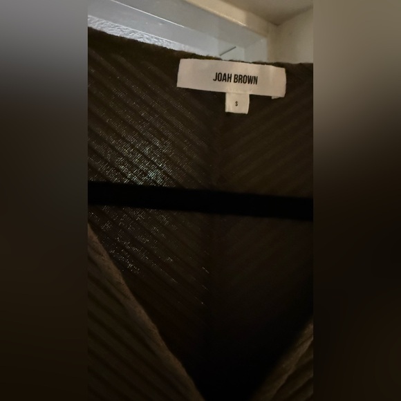 Joah Brown Mini Assymetrical Button Dress NWOT - Picture 6 of 6